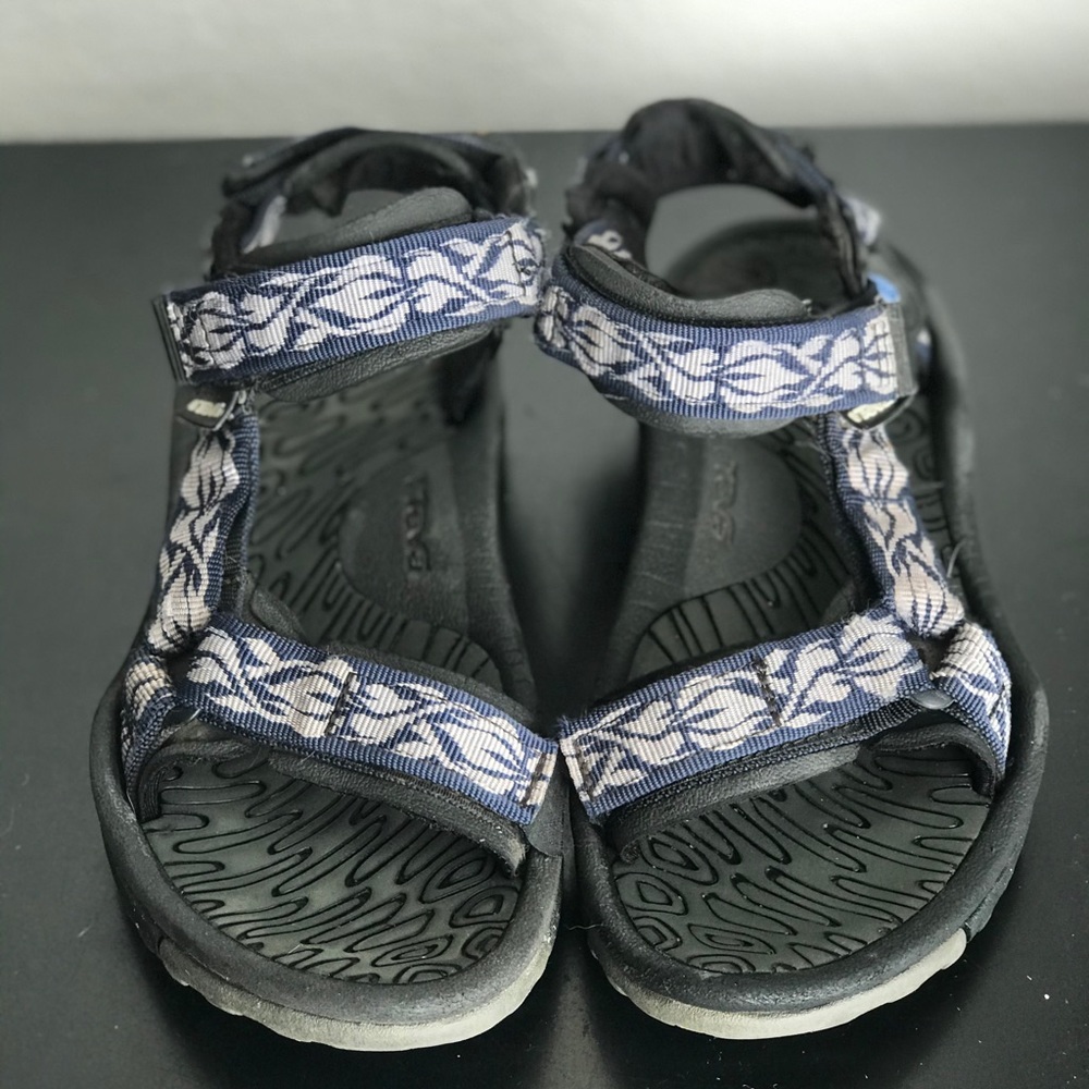 Original Universal Teva